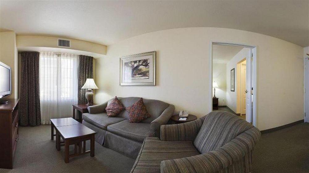 Staybridge Suites Sacramento Airport Natomas, An Ihg Hotel Zewnętrze zdjęcie